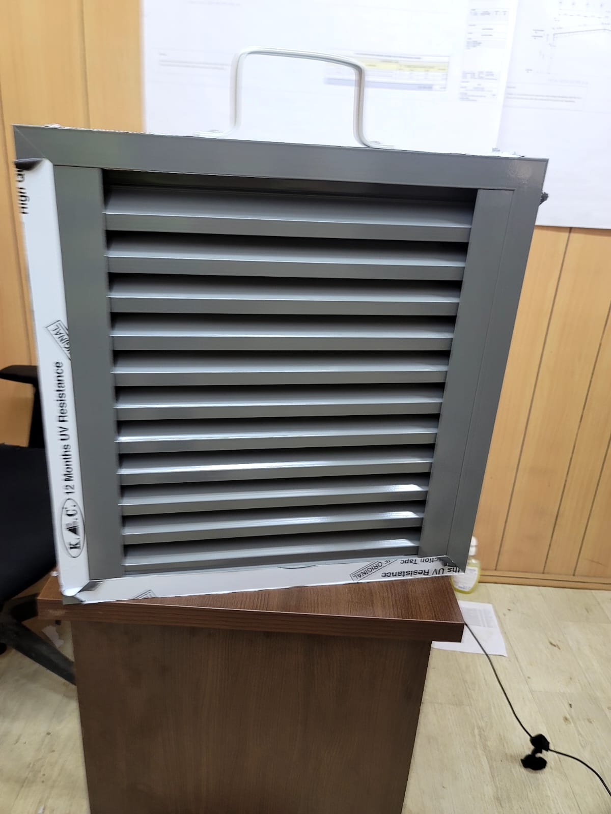 أنظمة الشفرات الهوائية (Louvre Systems)